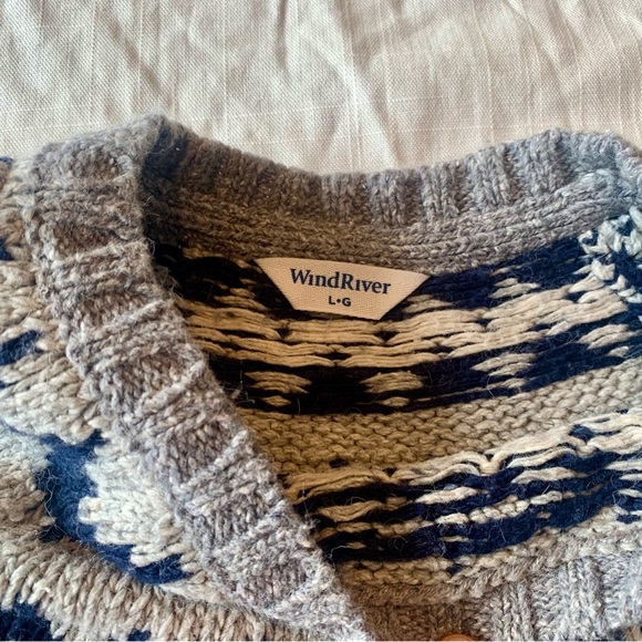 Large Fair Isle knit - Picture 2 of 9